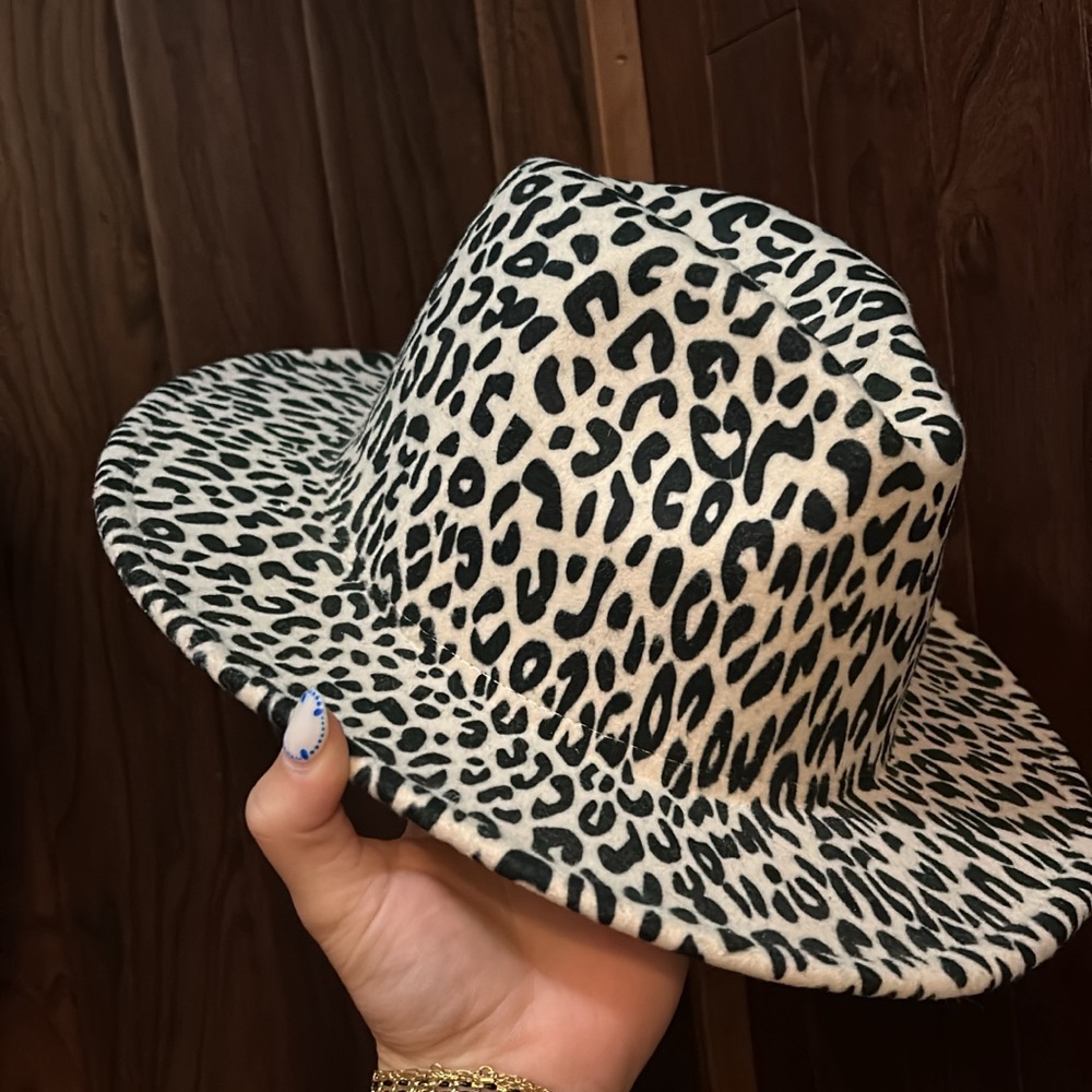 Western hat